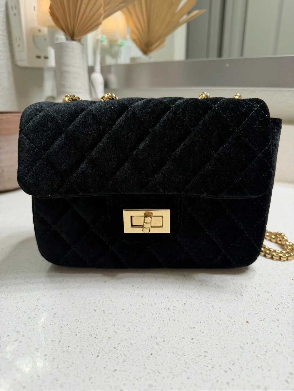 Fashion Nova Black Quilted Velvet Purse with Gold Chain